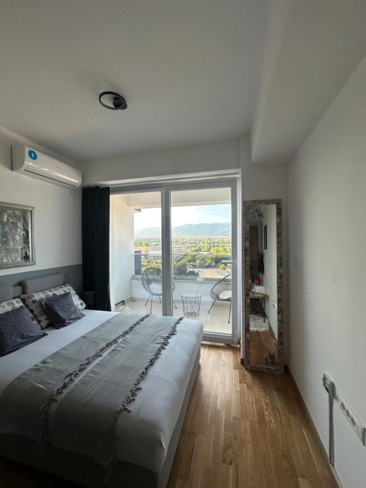 Apartments Jana Σκόπια Εξωτερικό φωτογραφία